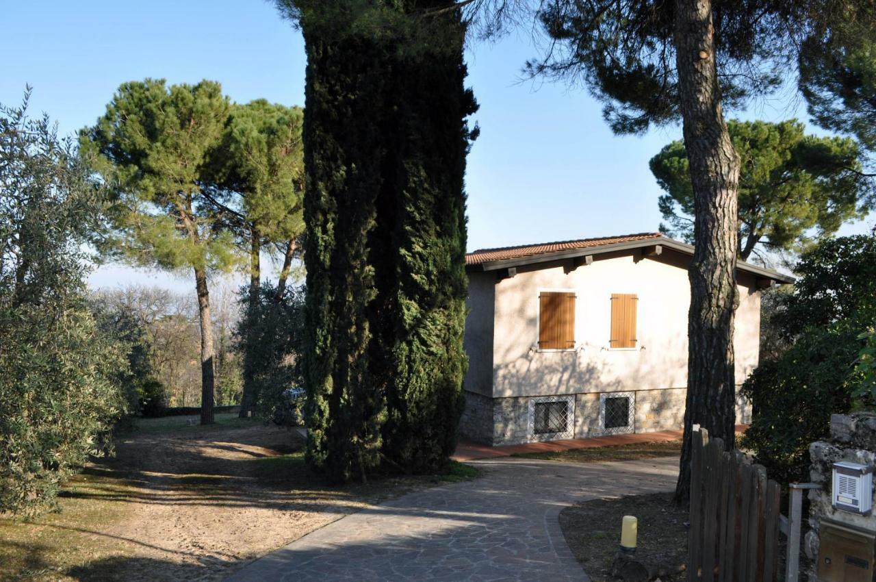 Villa Mira Lonato Esterno foto